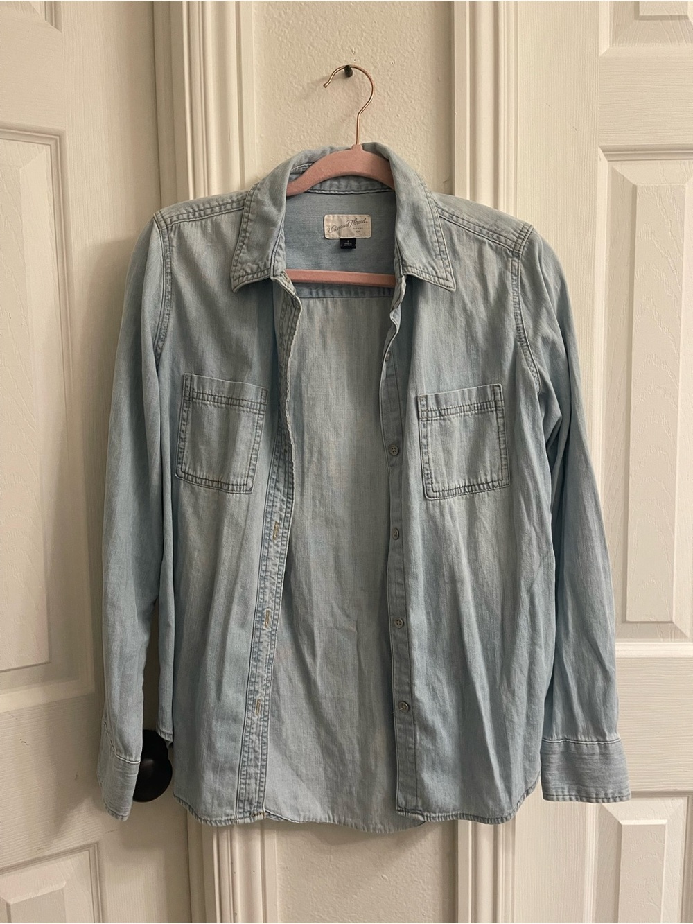 Universal Thread Light Wash Chambray Button-Down Shirt